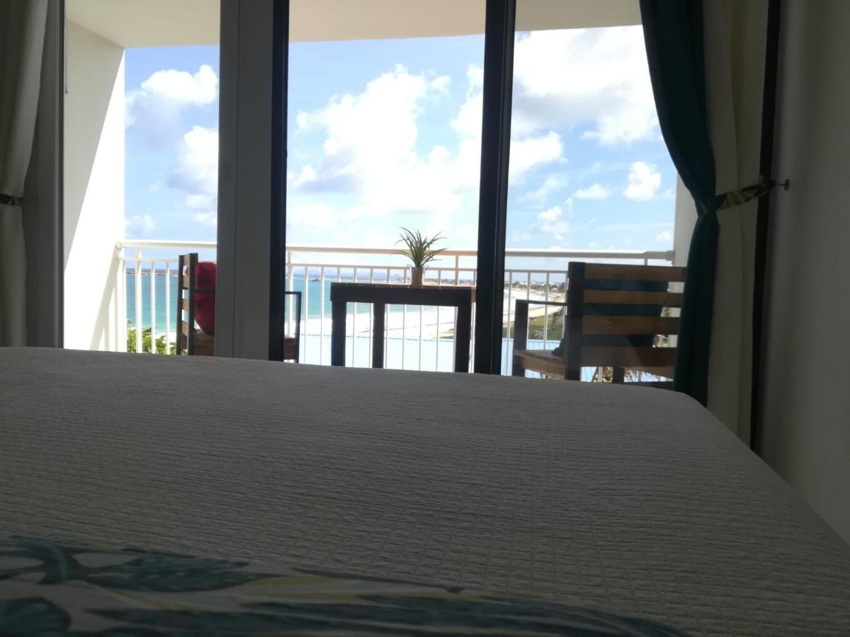 Happy Residence - Orient Beach 09 Cul de Sac Kültér fotó